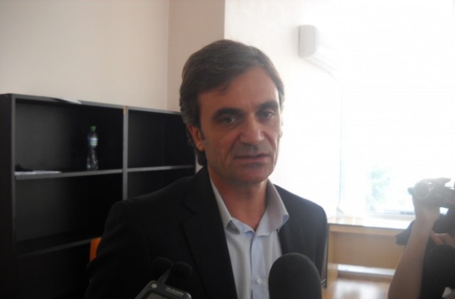 Н. Златанов: Липсва комуникация между държавната и местната власт