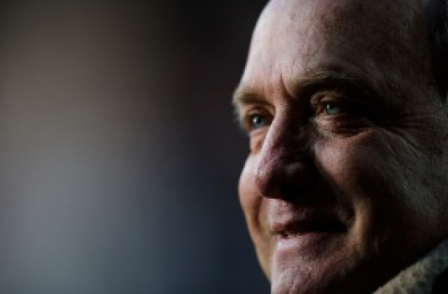 Дик Адвокаат застана начело на АЗ Алкмаар