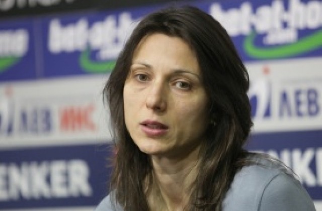 Женският ЦСКА представи отбора, реши проблема със залата за 6 месеца