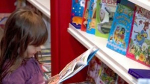 Фотоконкурс за четящи деца обяви библиотеката