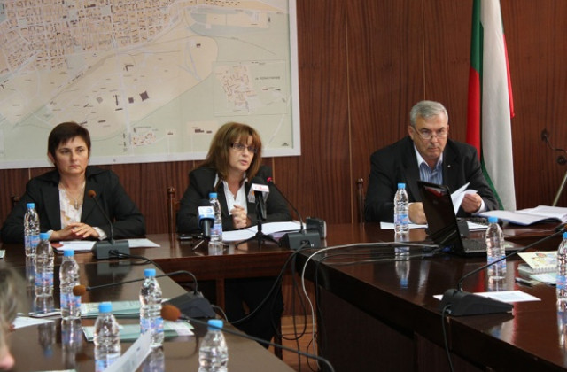 Обучение по ключови компетентности ще преминат служители на общината