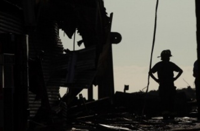 Пожар избухна в търговски център в Екатеринбург