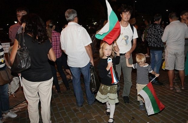 Петното с опит да провокира #ДАНСwithme