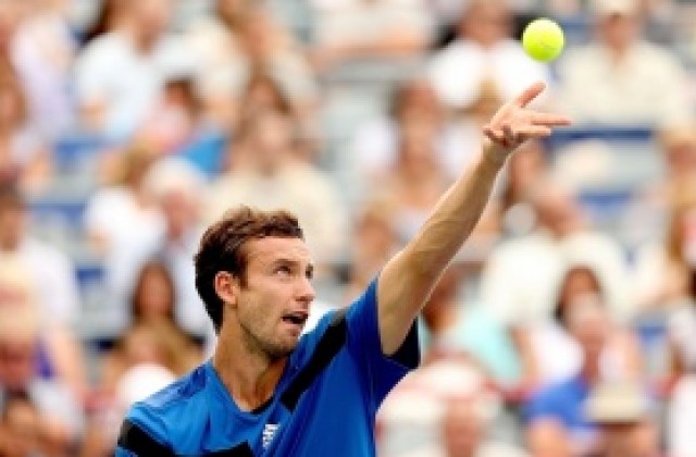 Гулбис е първият полуфиналист в Стокхолм