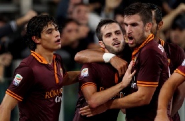 Рома надигра Наполи в мача на лидерите