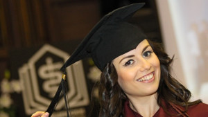 Общината награждава отличници по дентална медицина