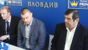 Генерал Цветков напусна ГЕРБ и отиде при Бареков