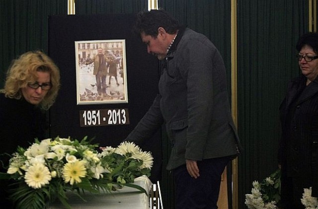 Последно сбогом с писателя Николай Петев