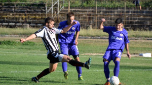 Виолетовите спряха лидера в групата Сашо Ангелов доволен от мъжеството