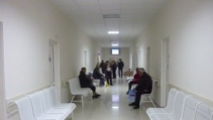 Пострадали при катастрофи и прегазена от каруца се лекуват в