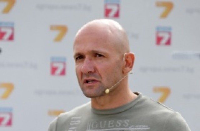 Официално: Милен Радуканов смени Асен Букарев начело на Славия