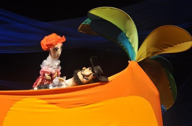 Премиера и Куклен град за празника на Сливен