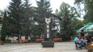 Вицепрезидентът Маргарита Попова пристига във Враца