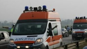 Шофьор с близо 4 промила се преобърна в канавка