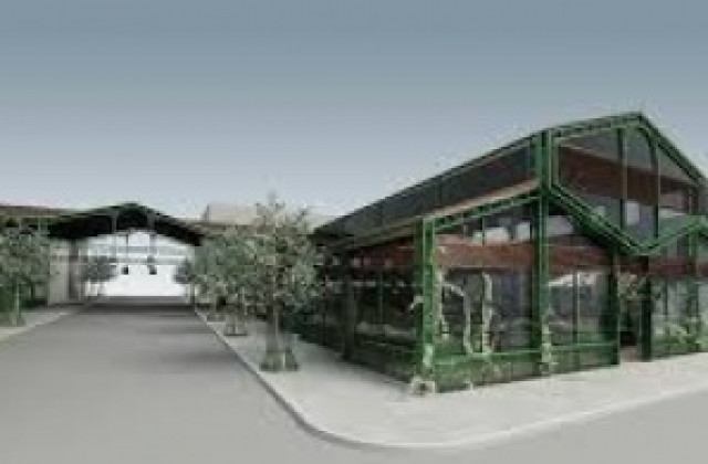 Теглят жребий за масите на новия пазар