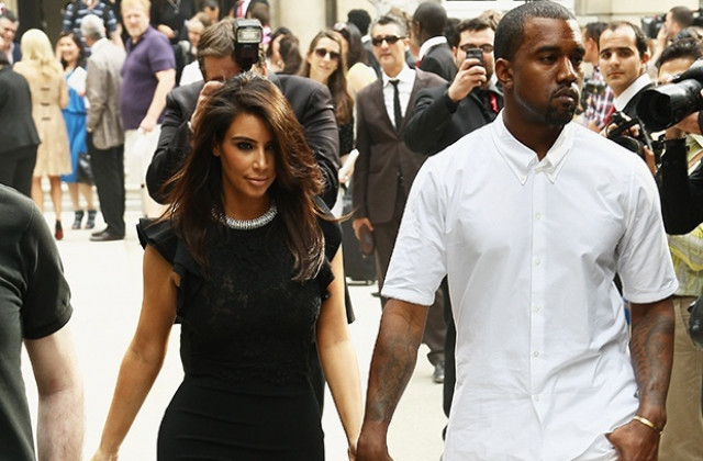 Кание Уест поиска ръката на Ким