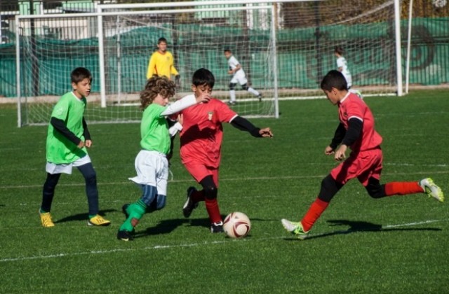 Победа с 10:2 на „Янтра Габрово“-1 в градското дерби срещу Янтра 1919