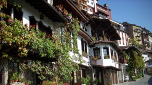 977 000 лв от нощувки влезли в хотелите през август