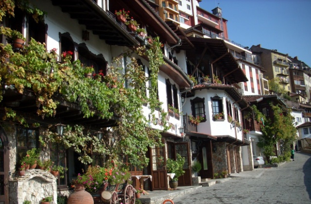 977 000 лв. от нощувки влезли в хотелите през август