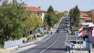 Приключи и ремонтът на пътя Тръстеник Ореховица