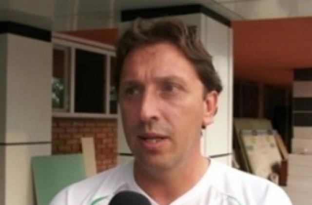 Нефтохимик представи официално Атанас Атанасов