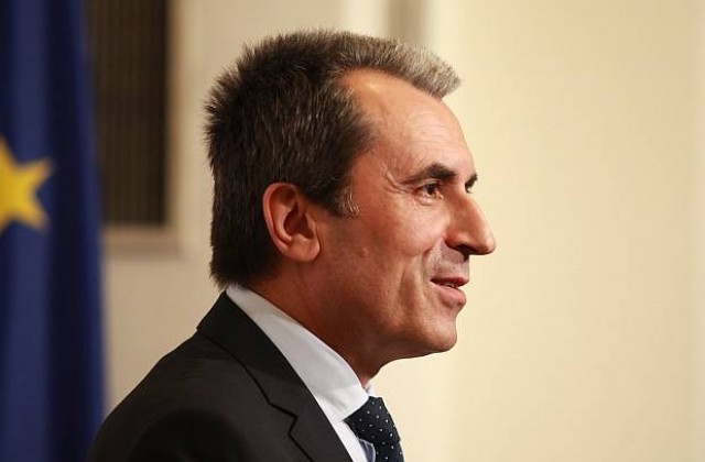 Ще потопи ли дългът на Орешарски държавата?