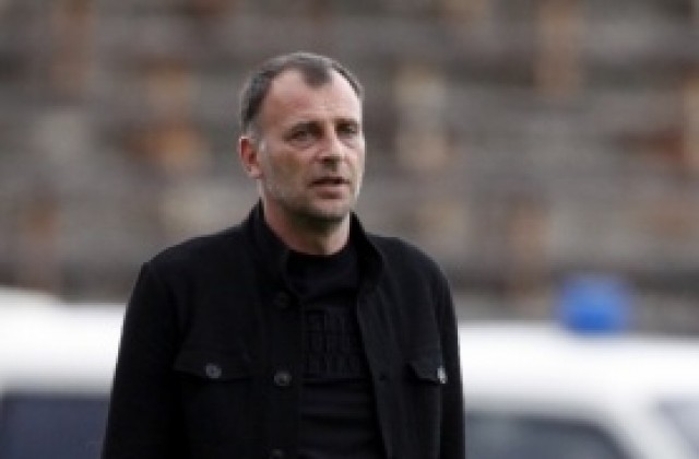 Тони Здравков с брифинг след тренировката на тима в петък