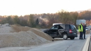 Жена пострада при пътен инцидент край село Поповци