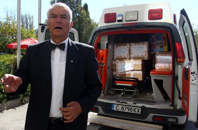 БЧК отбелязва 135-годишнината си с изложба в подкрепа на бежанците