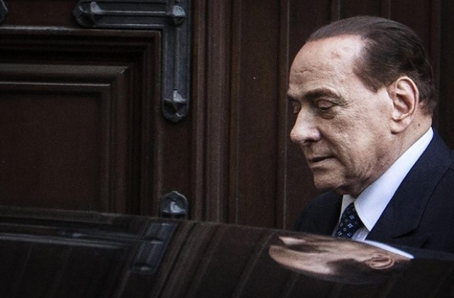 Берлускони възстанови старата си партия и подкрепи правителството