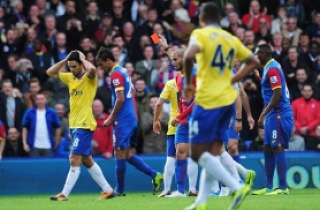 ВИДЕО: Арсенал остана лидер след драматичен успех над Палас