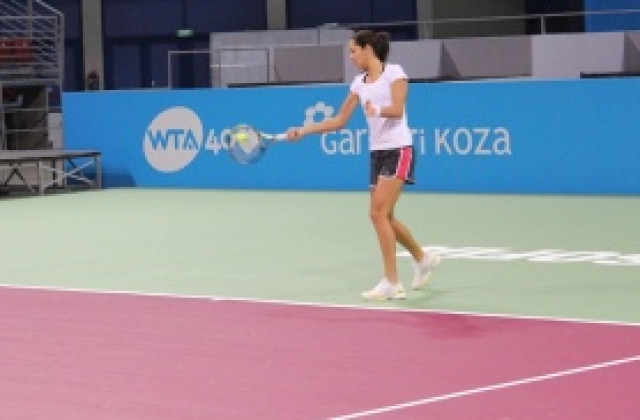 Ана Иванович с първа тренировка в София