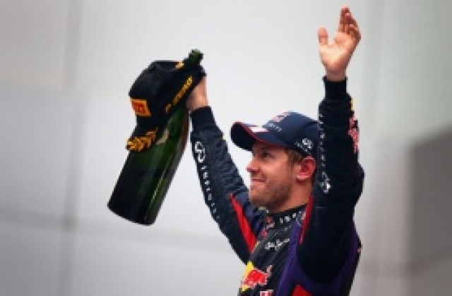 Край! Сметките на преследвачите излязоха криви, Фетел е световен шампион за 4-и път!