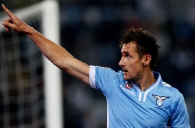 Геният на Клозе спаси Лацио