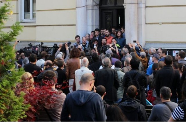 Академичният съвет на Софийския университет заседава заради окупацията