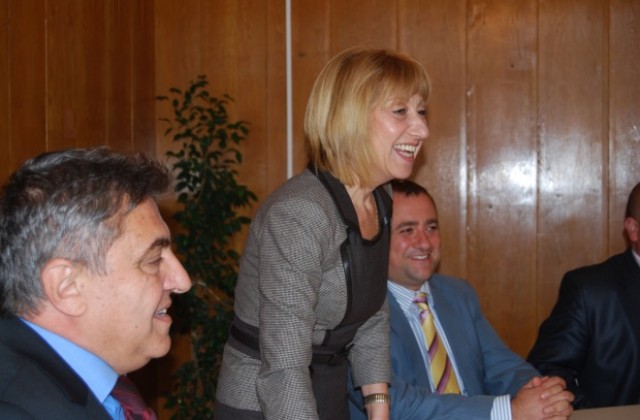 Министърът на образованието потвърди - Шумен ще има Филиал за медицински сестри и акушерки