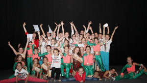 Три награди гран при за танцьорите на Мираж от фестивал