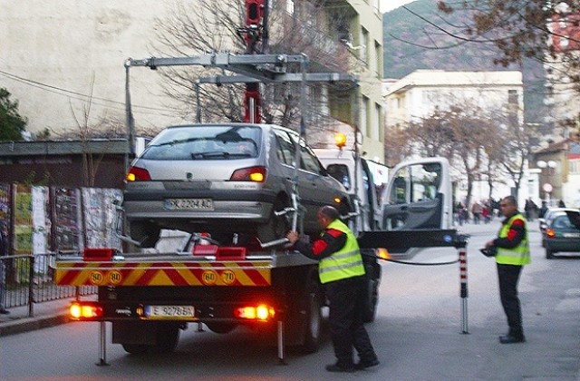 От общината искат нов паяк
