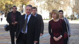 Министър Клисарова От студентите зависи дали ще има нулева учебна
