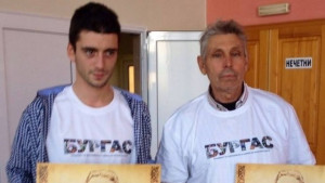 Бургаски актьори отиват да обединяват студентите