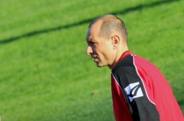 СНИМКИ: Мартин тренира с ЦСКА