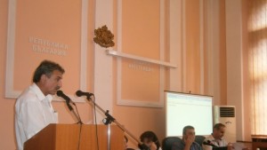 Безплатни учебници за всички ученици в Кюстендил или таблети за