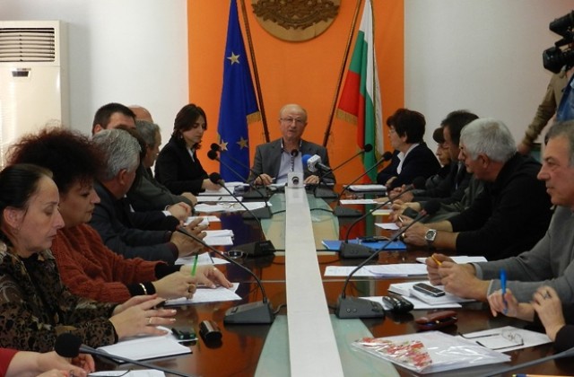 Одобриха 12 регионални програми за заетост