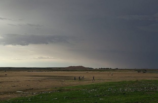 Освободиха французи, държани 3 години за заложници в Нигер