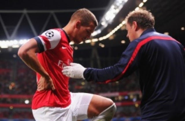 Подолски е близо до завръщане в игра