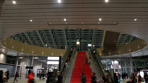 Добър ден каза роботът пуловерът ви отива