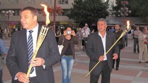Факелно шествие осветява имената на народните будители в Благоевград