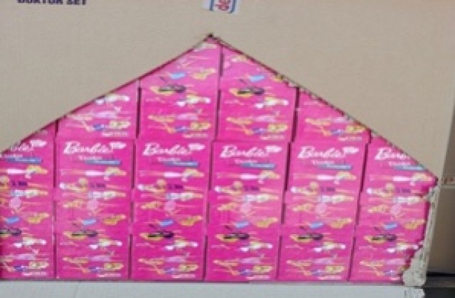 Цял камион с играчки-менте задържаха ГКПП - Капитан Петко войвода