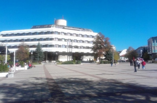 Роди се Детето на Дупница