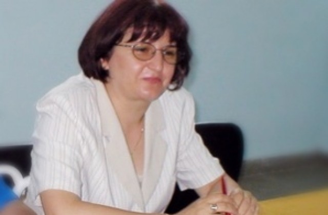 Д-р Стефанова остава управител на Медицинския център в Димитровград. Болницата с нов кредит от 210 000 лв.